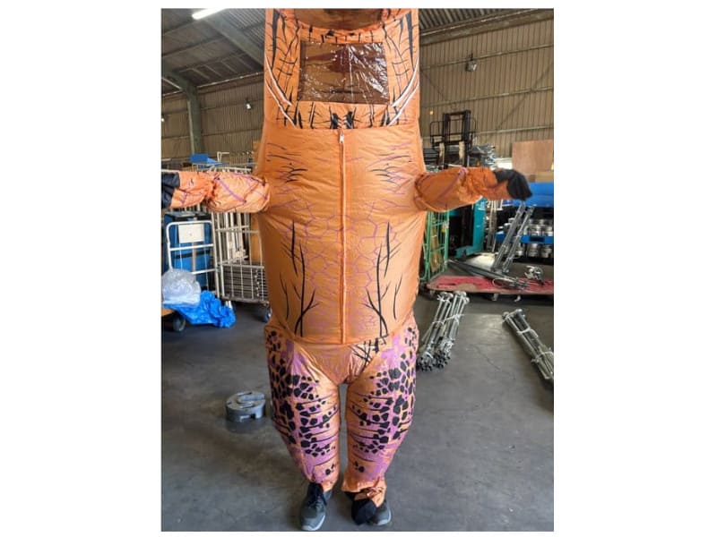 恐竜の着ぐるみのご紹介！