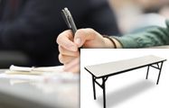 社内会議が行われた時に会議用ホワイトテーブルを使用