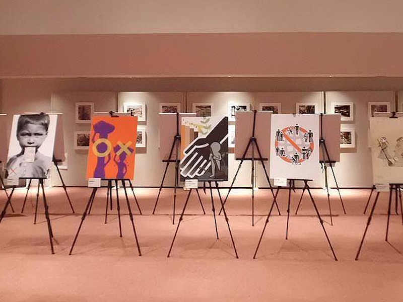 回顧展 レンタル