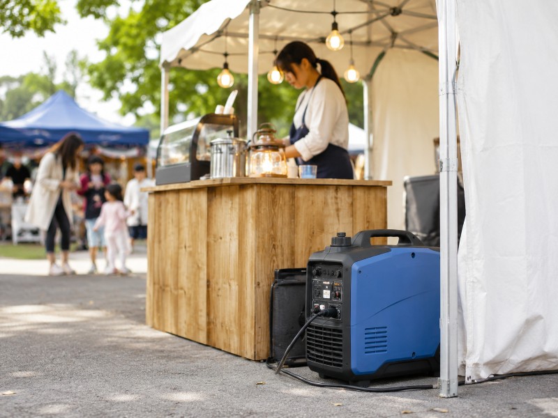 小型・静音発電機