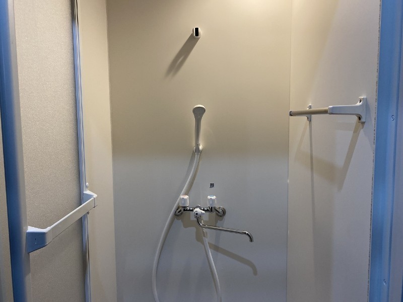 シャワー用トレーラーハウス（4室タイプ） 室内写真4