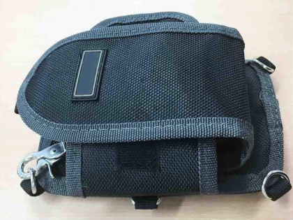 カメラ用一脚&三脚ホルダー 収納時