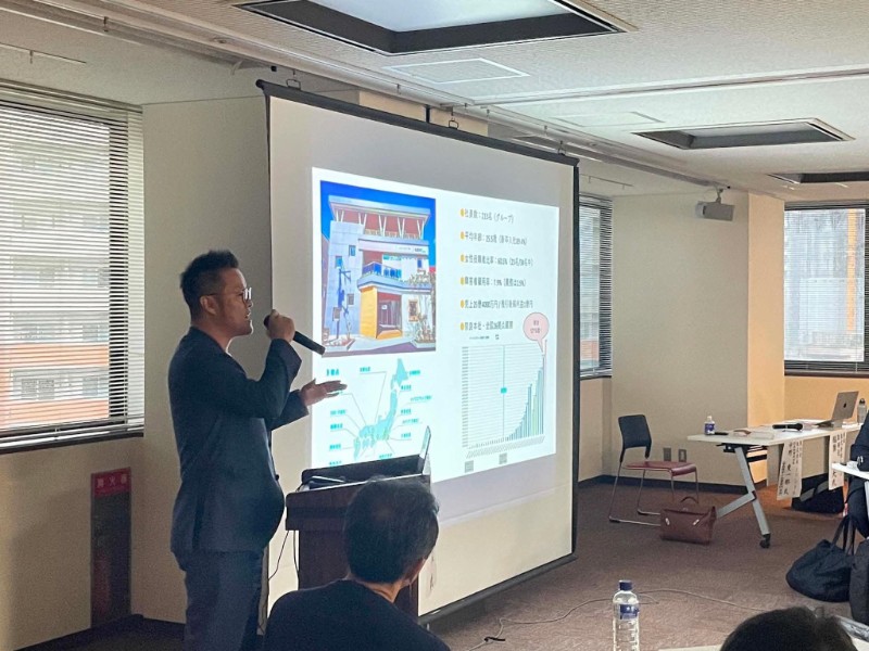 福岡同友会青年経営者部会での講義の様子